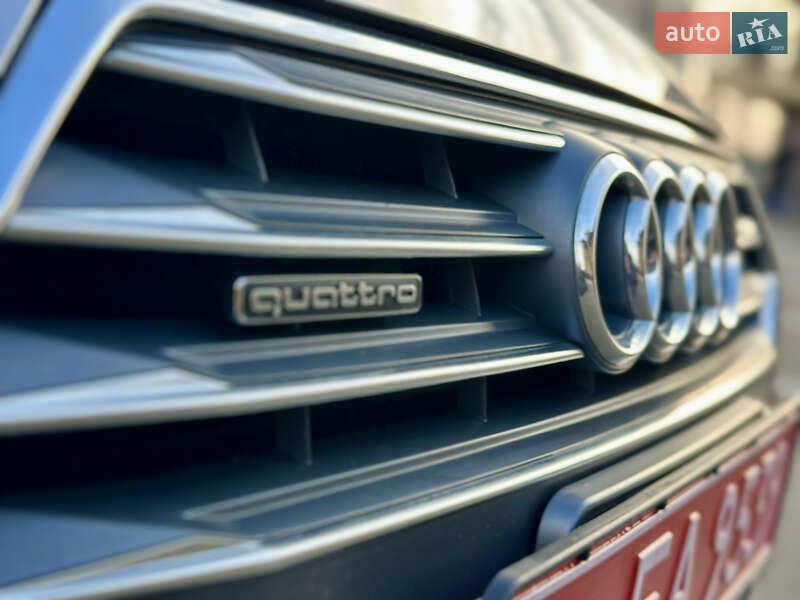 Седан Audi A4 2018 в Киеве
