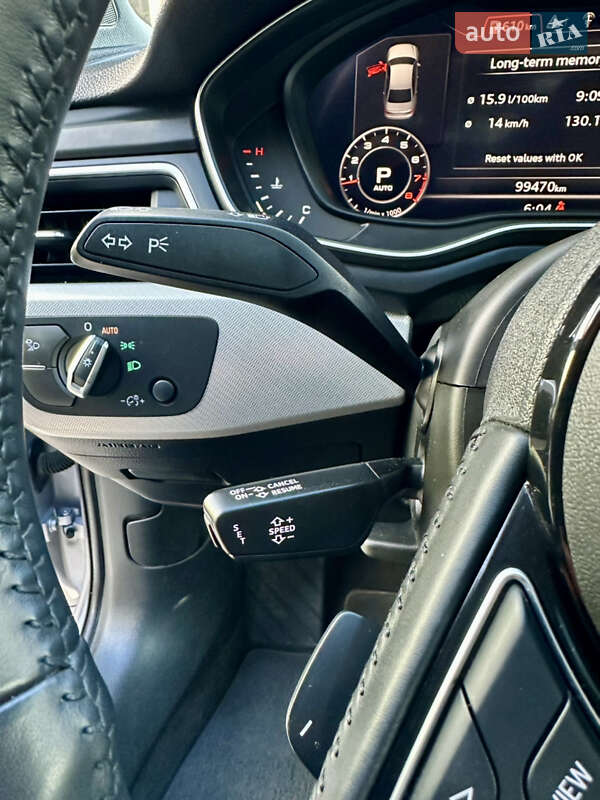 Седан Audi A4 2018 в Киеве