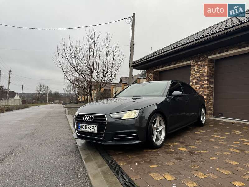 Седан Audi A4 2018 в Харькове