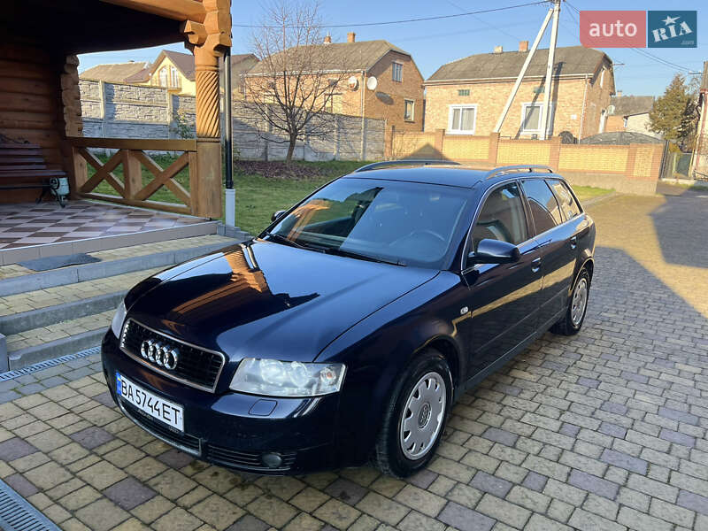 Универсал Audi A4 2002 в Львове