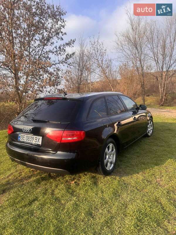 Универсал Audi A4 2011 в Южноукраинске