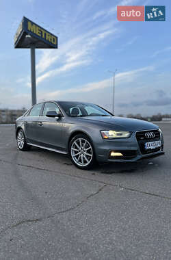 Седан Audi A4 2013 в Люботине
