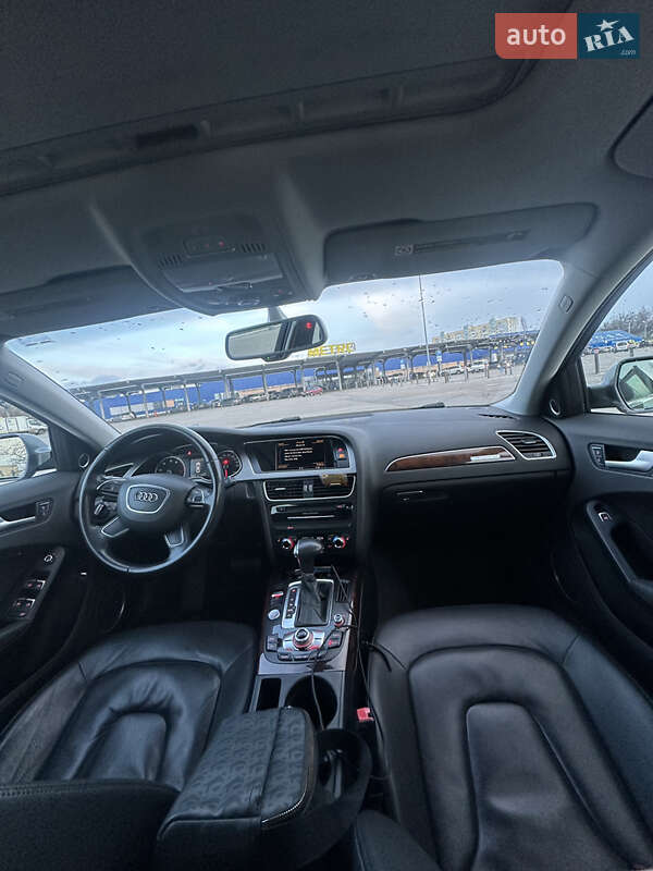 Седан Audi A4 2013 в Люботині