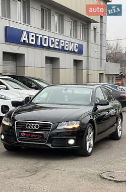 Седан Audi A4 2011 в Одессе