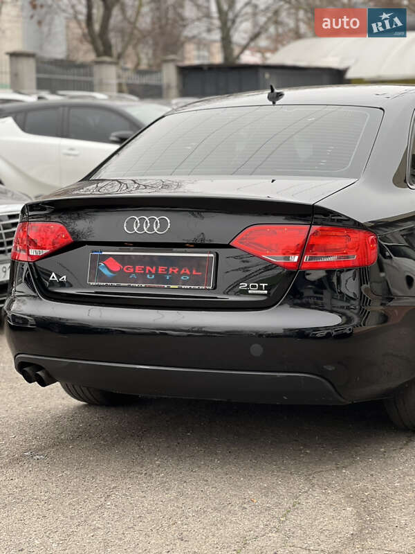 Седан Audi A4 2011 в Одессе