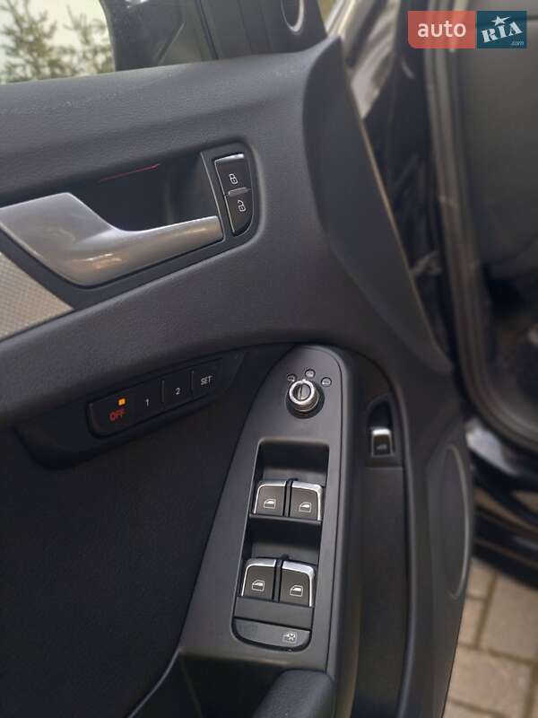 Седан Audi A4 2013 в Дрогобыче