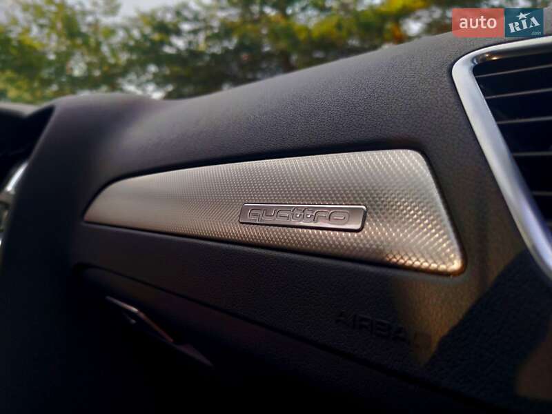 Седан Audi A4 2013 в Дрогобыче