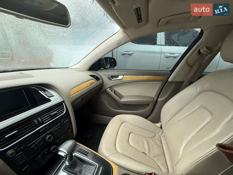 Седан Audi A4 2009 в Овруче