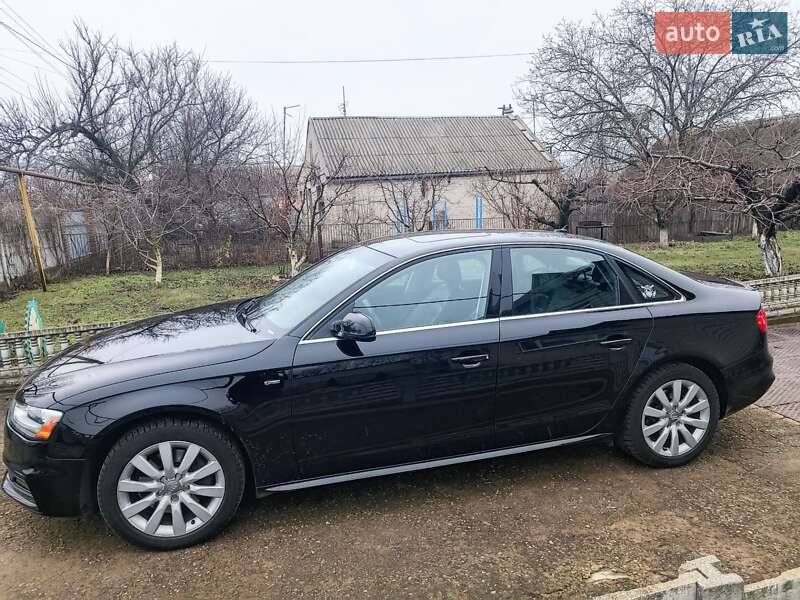 Седан Audi A4 2015 в Запорожье