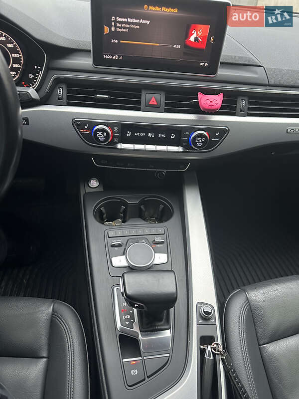 Седан Audi A4 2016 в Долинской