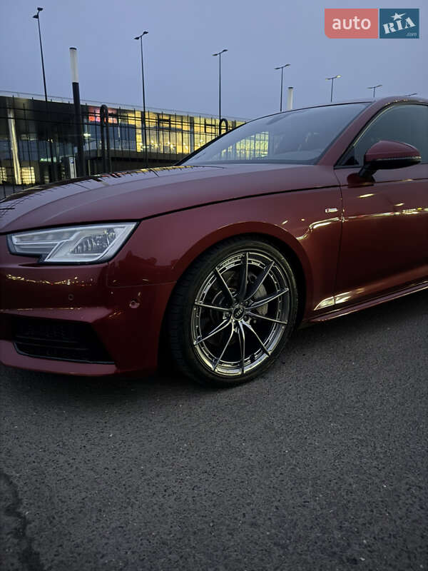 Седан Audi A4 2017 в Киеве
