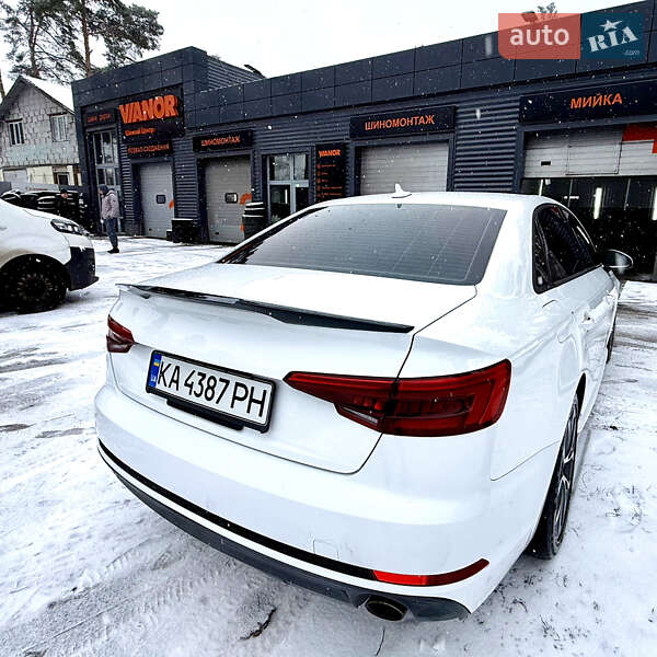 Седан Audi A4 2017 в Буче