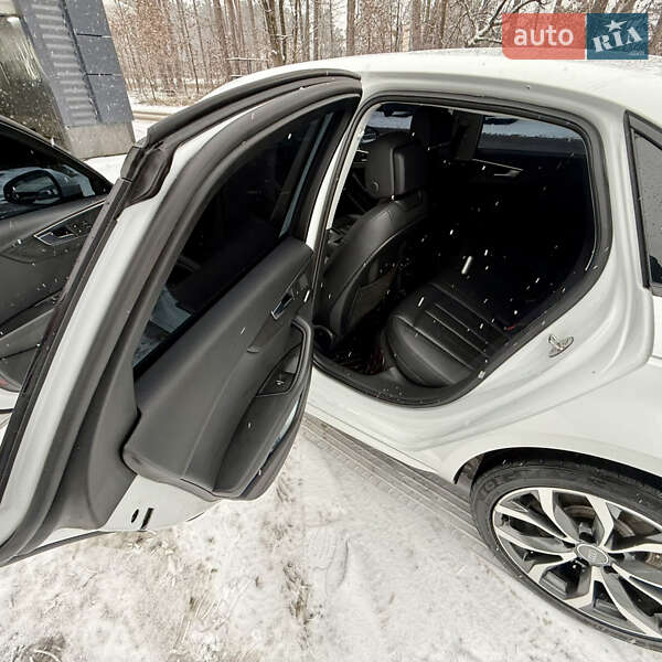 Седан Audi A4 2017 в Буче