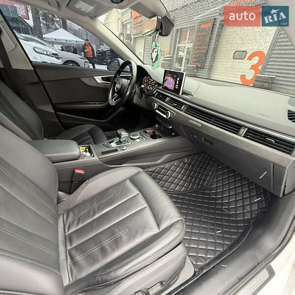 Седан Audi A4 2017 в Буче