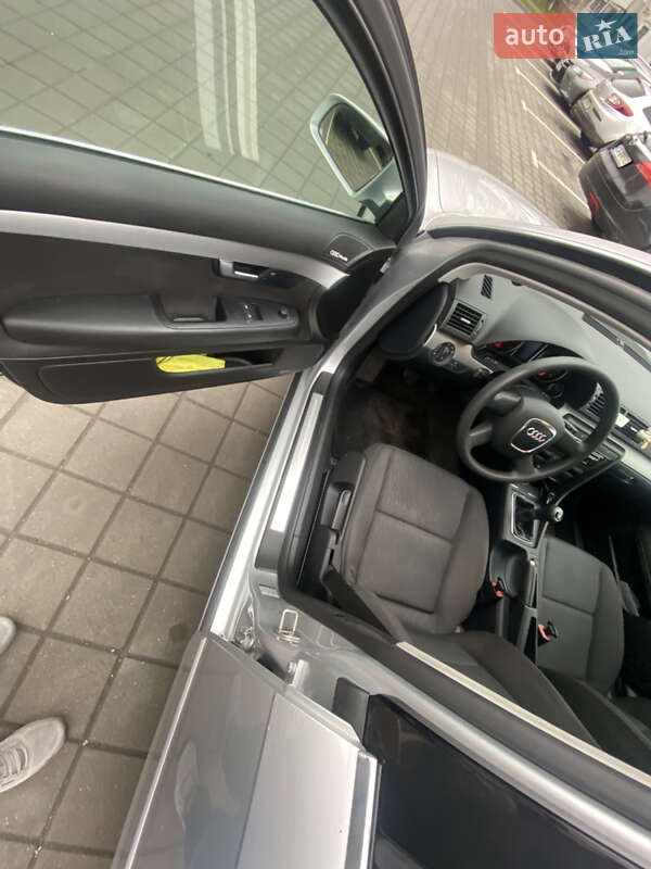 Седан Audi A4 2006 в Черкассах