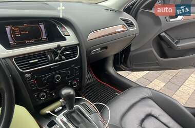 Седан Audi A4 2011 в Львове