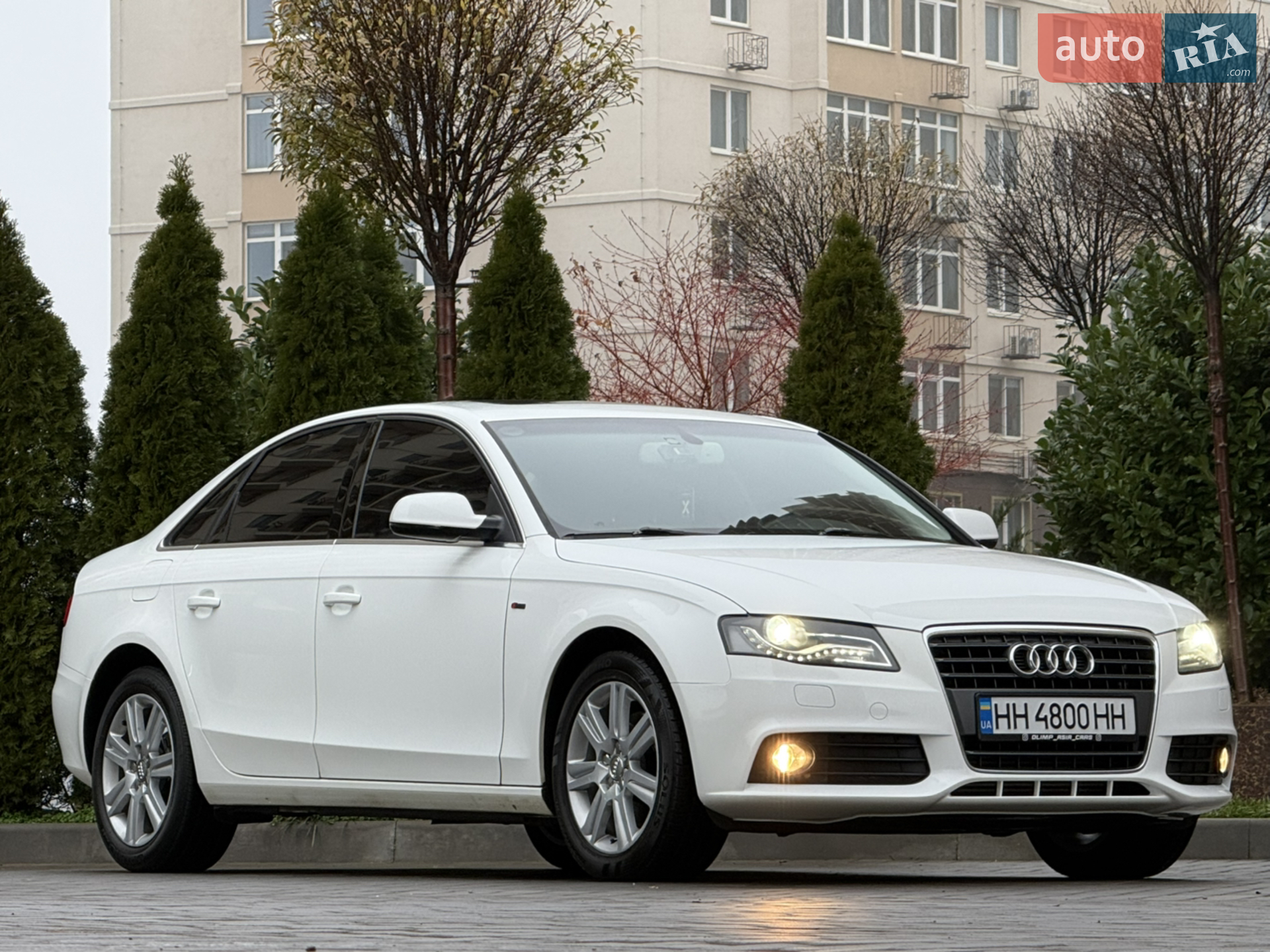 2011 Audi A4 - мініатюра 4
