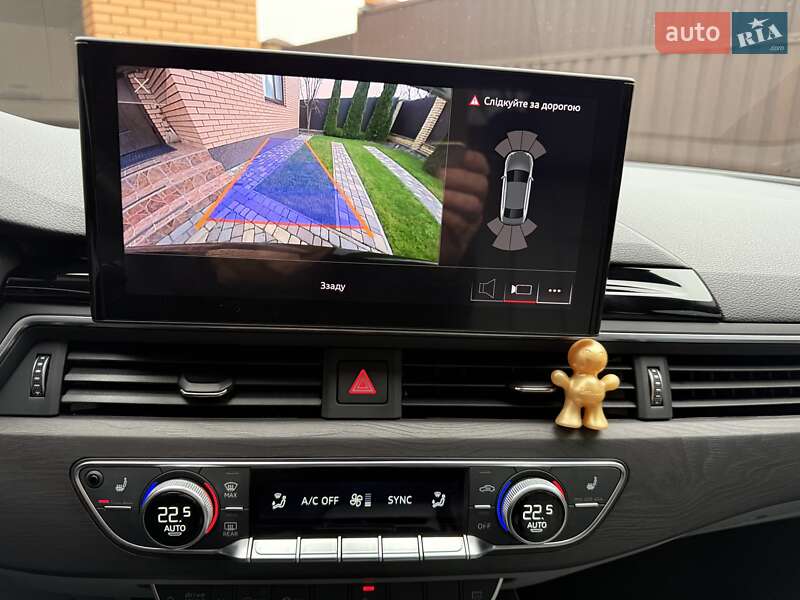 Седан Audi A4 2023 в Киеве