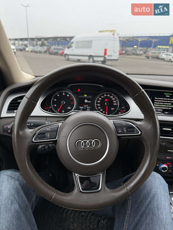 Седан Audi A4 2014 в Гайсине