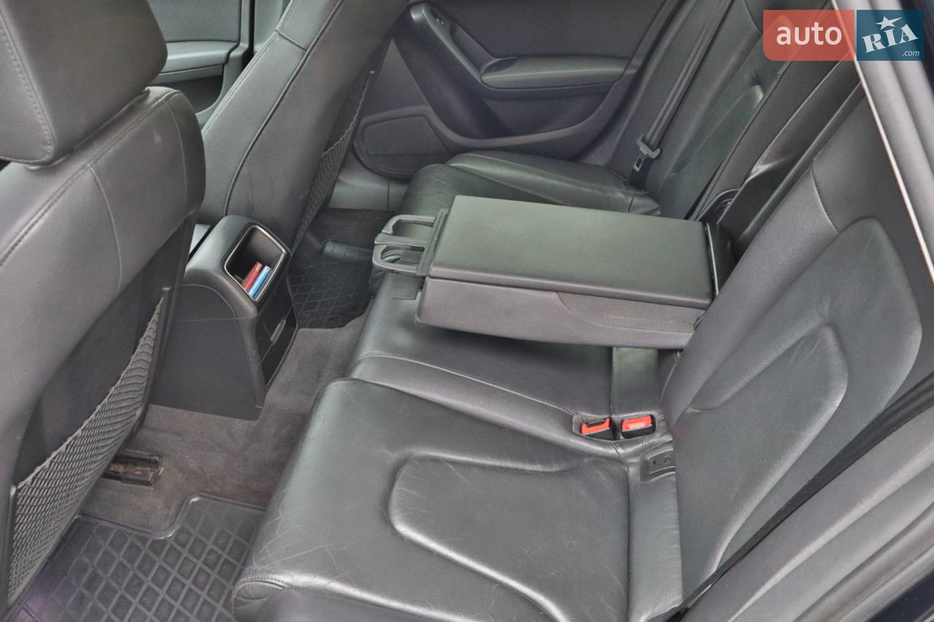 2011 Audi A4 - мініатюра 9