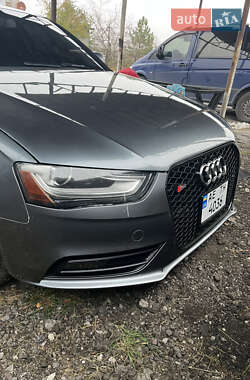 Седан Audi A4 2012 в Новомосковську
