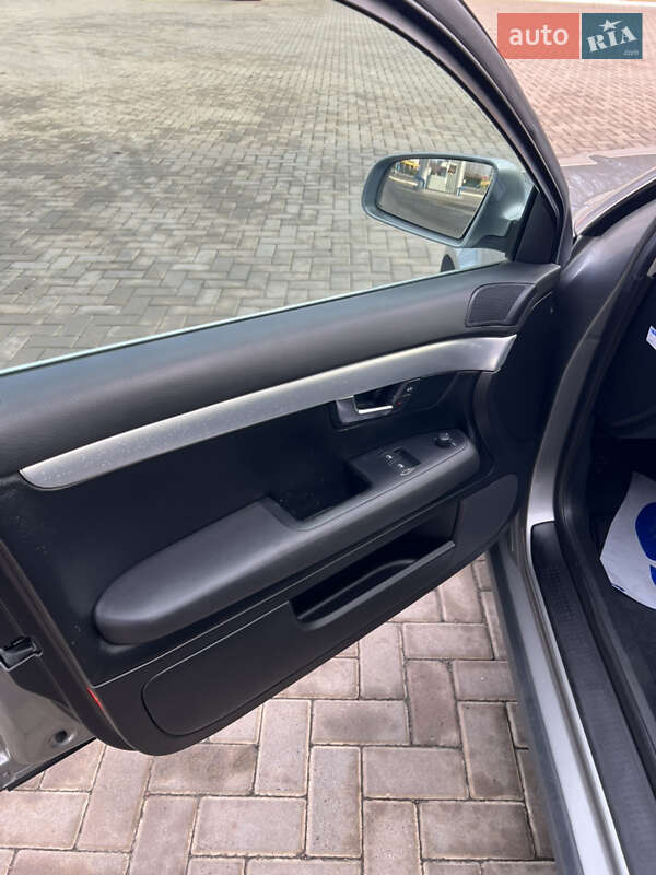 Универсал Audi A4 2004 в Луцке