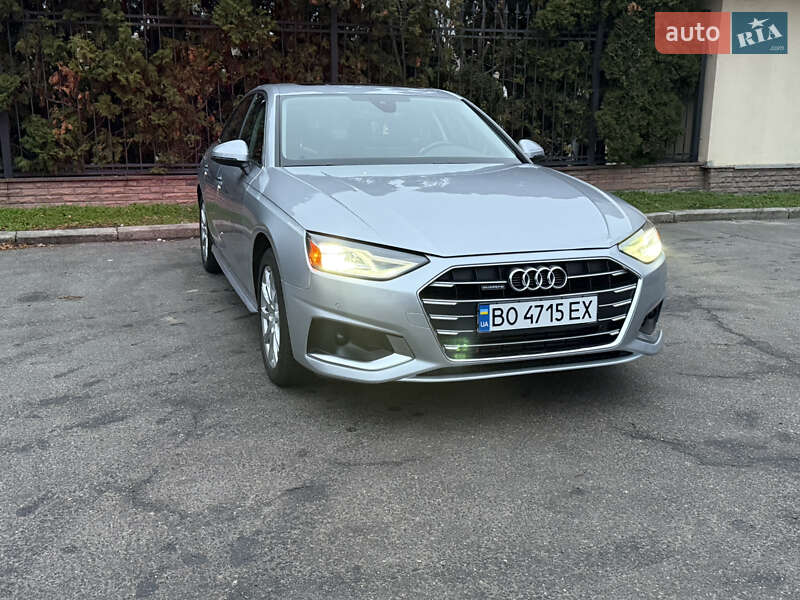 Audi A4 2021