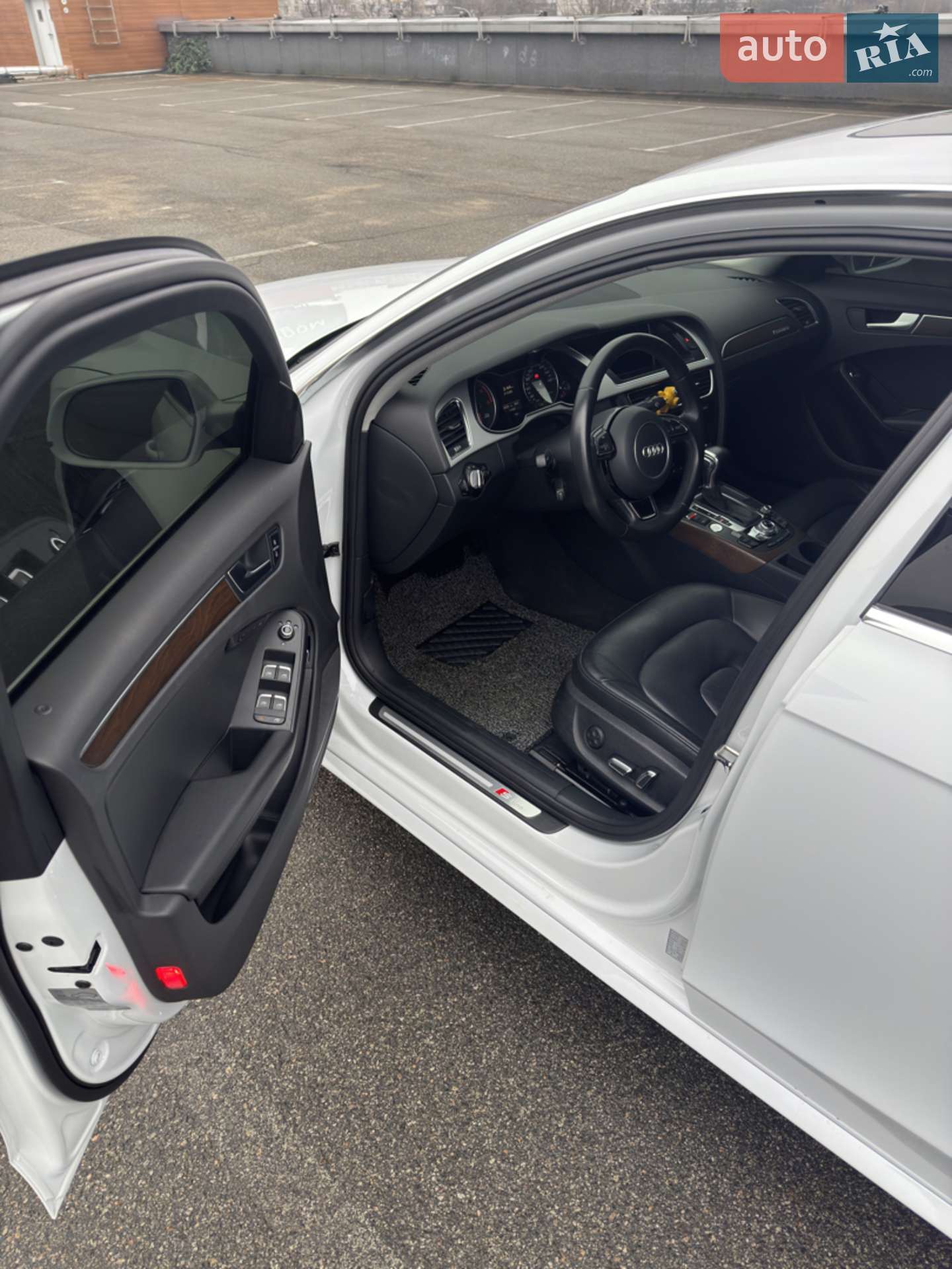 2015 Audi A4 - мініатюра 19