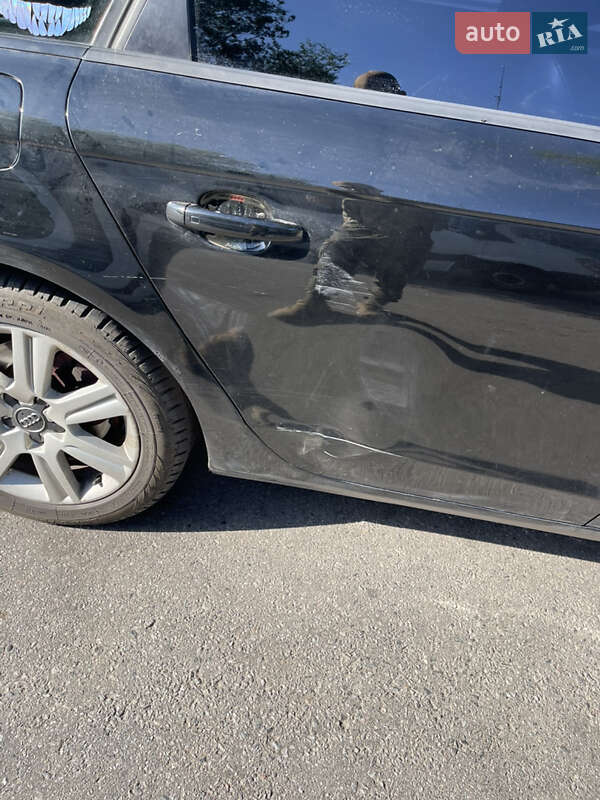 Седан Audi A4 2009 в Апостолово