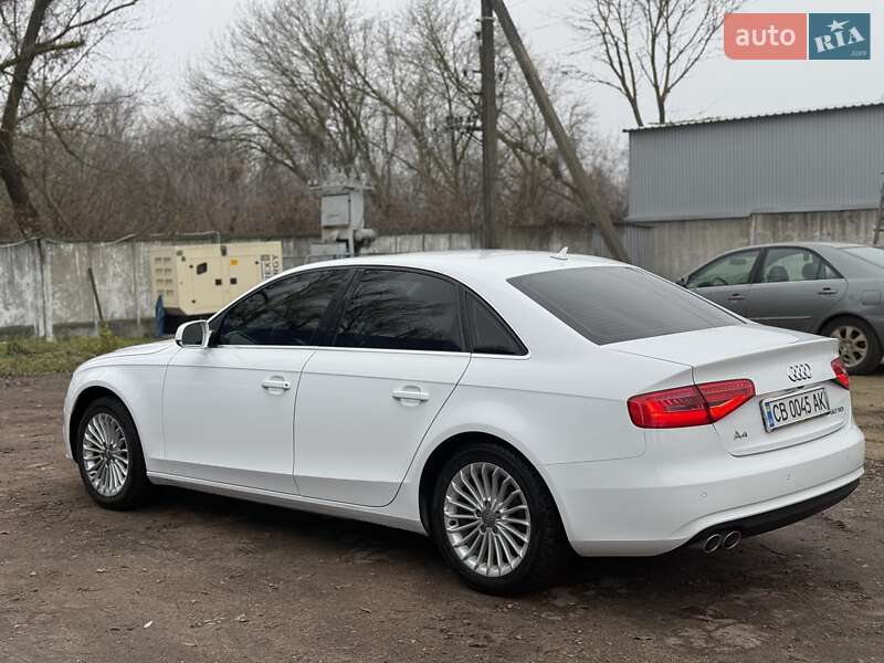 Седан Audi A4 2015 в Броварах