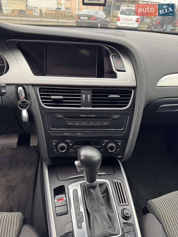 Универсал Audi A4 2009 в Староконстантинове