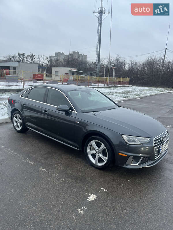 Седан Audi A4 2018 в Харкові