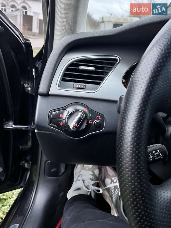 Седан Audi A4 2011 в Белой Церкви