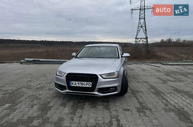 Седан Audi A4 2015 в Киеве