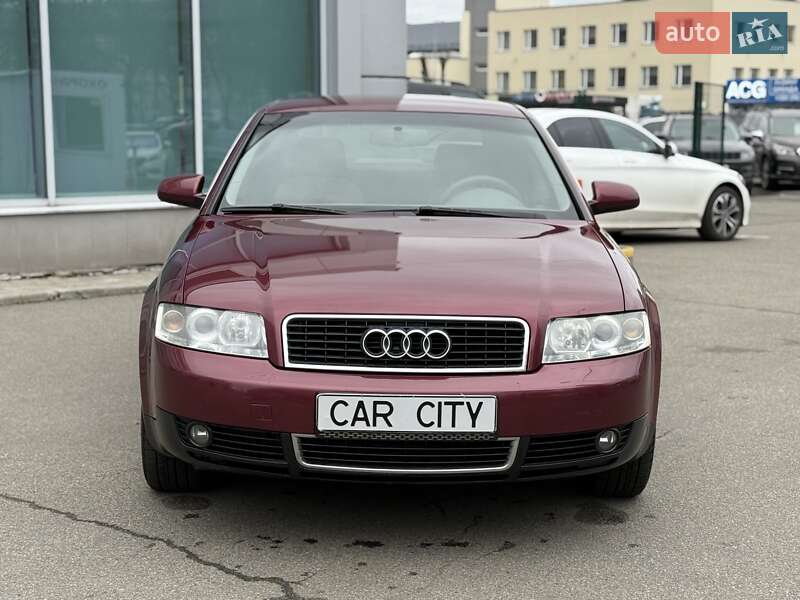 Седан Audi A4 2001 в Киеве