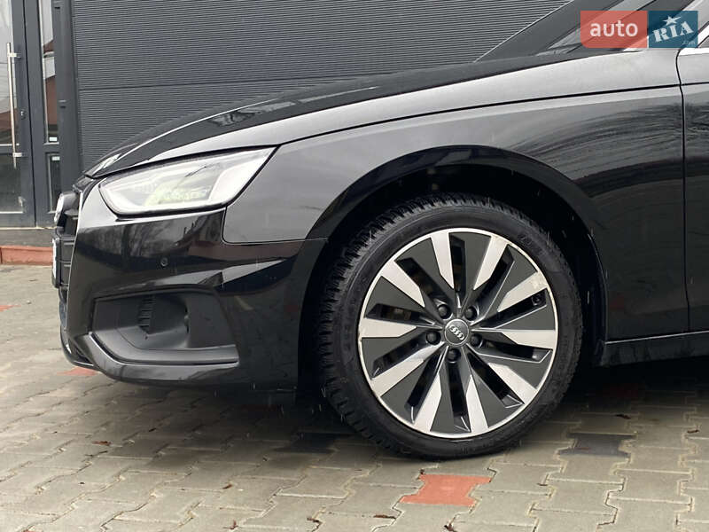 Универсал Audi A4 2020 в Калуше
