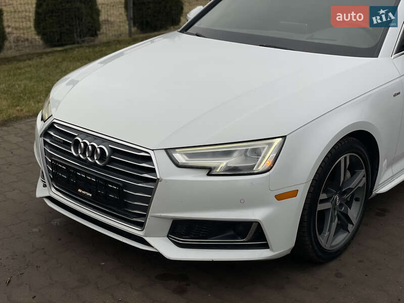 Седан Audi A4 2016 в Львове