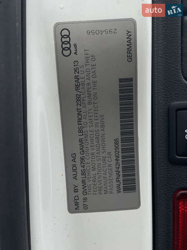 Седан Audi A4 2016 в Львове