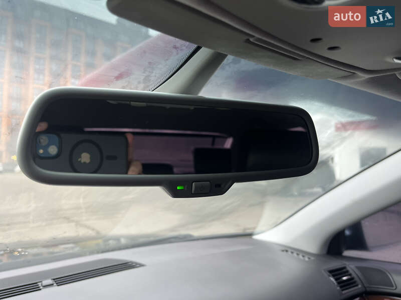 Седан Audi A4 2004 в Днепре