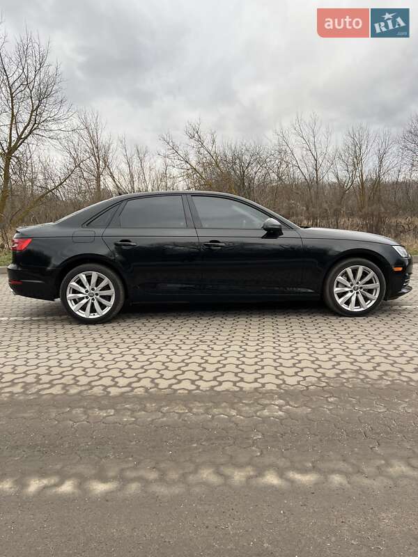 Седан Audi A4 2017 в Нежине