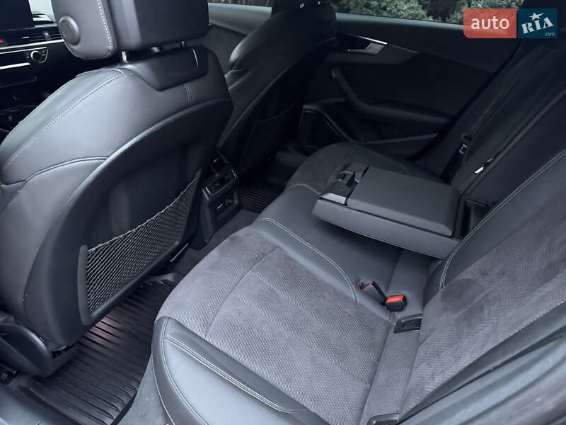 Седан Audi A4 2020 в Києві