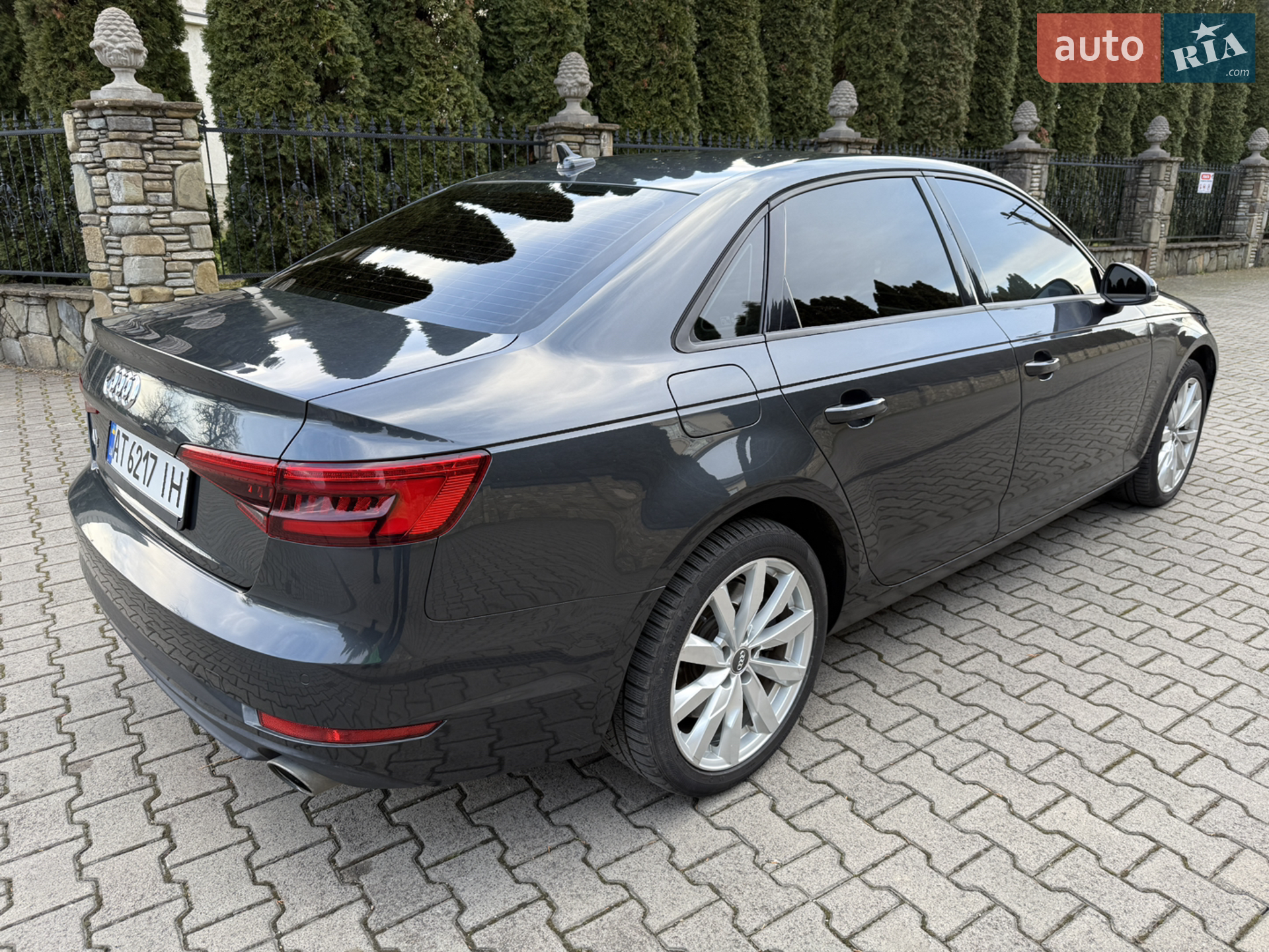 2016 Audi A4 - мініатюра 18