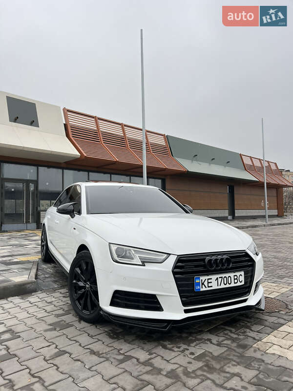 Седан Audi A4 2016 в Днепре