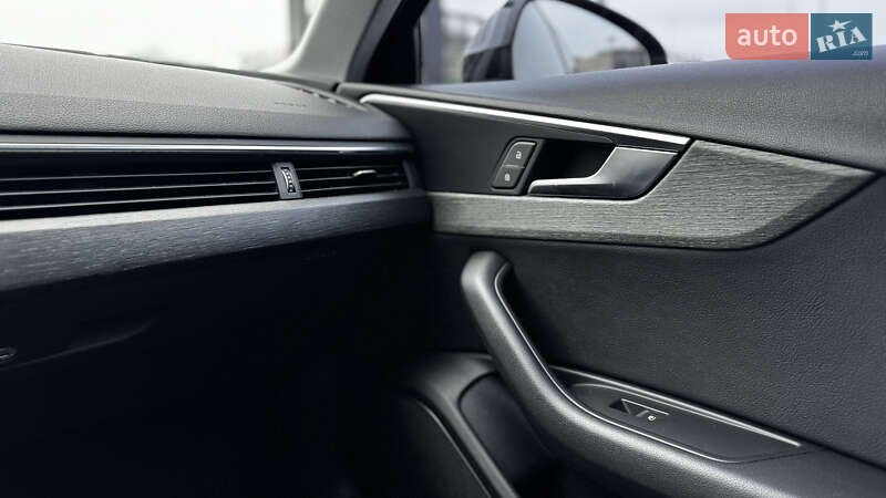 Седан Audi A4 2018 в Києві фото 30 Седан Audi A4 2018 в Києві