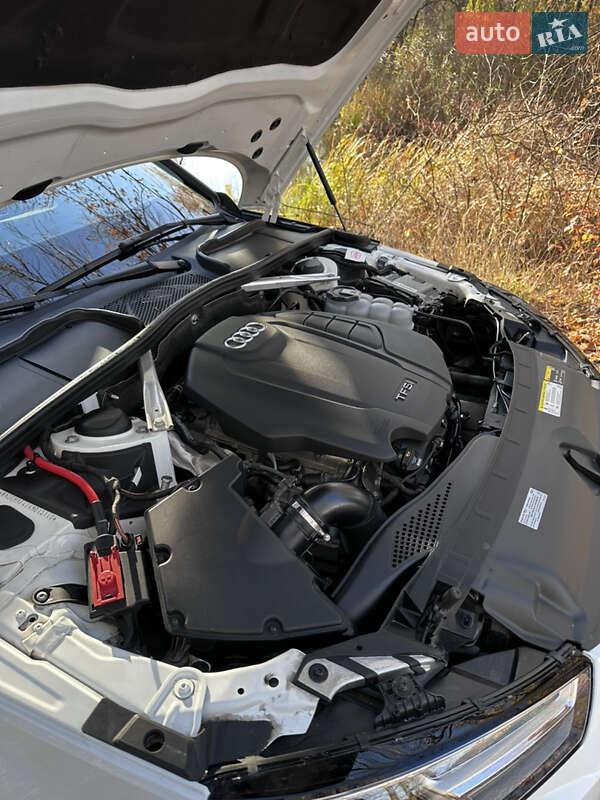 Седан Audi A4 2019 в Кропивницком