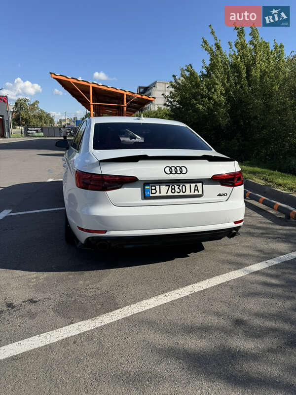 Седан Audi A4 2016 в Харкові