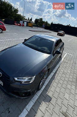 Седан Audi A4 2019 в Одесі