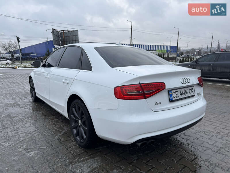 Седан Audi A4 2012 в Черновцах