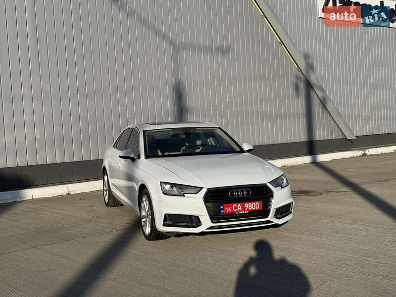 Седан Audi A4 2018 в Черновцах