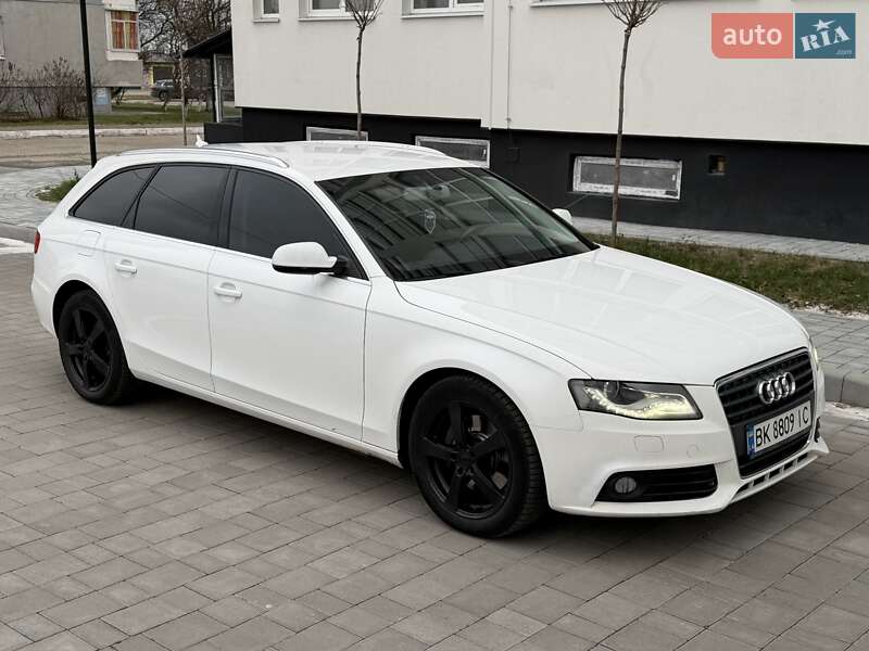 Универсал Audi A4 2010 в Вараше фото 5 Универсал Audi A4 2010 в Вараше